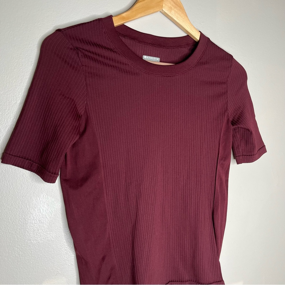 Athleta Renewed Ribbed Short Sleeve T-Shirt Size Small - Picture 5 of 9